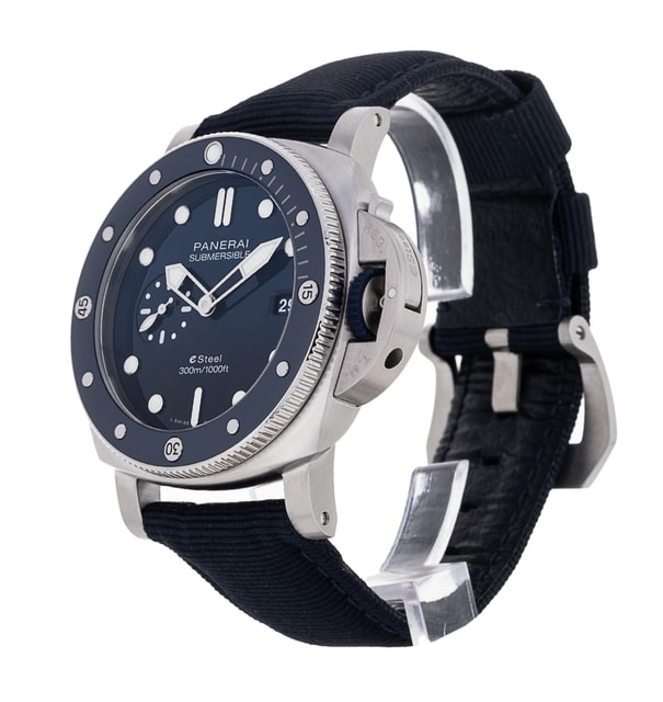 Panerai Submersible QuarantaQuattro PAM01289 Image 2
